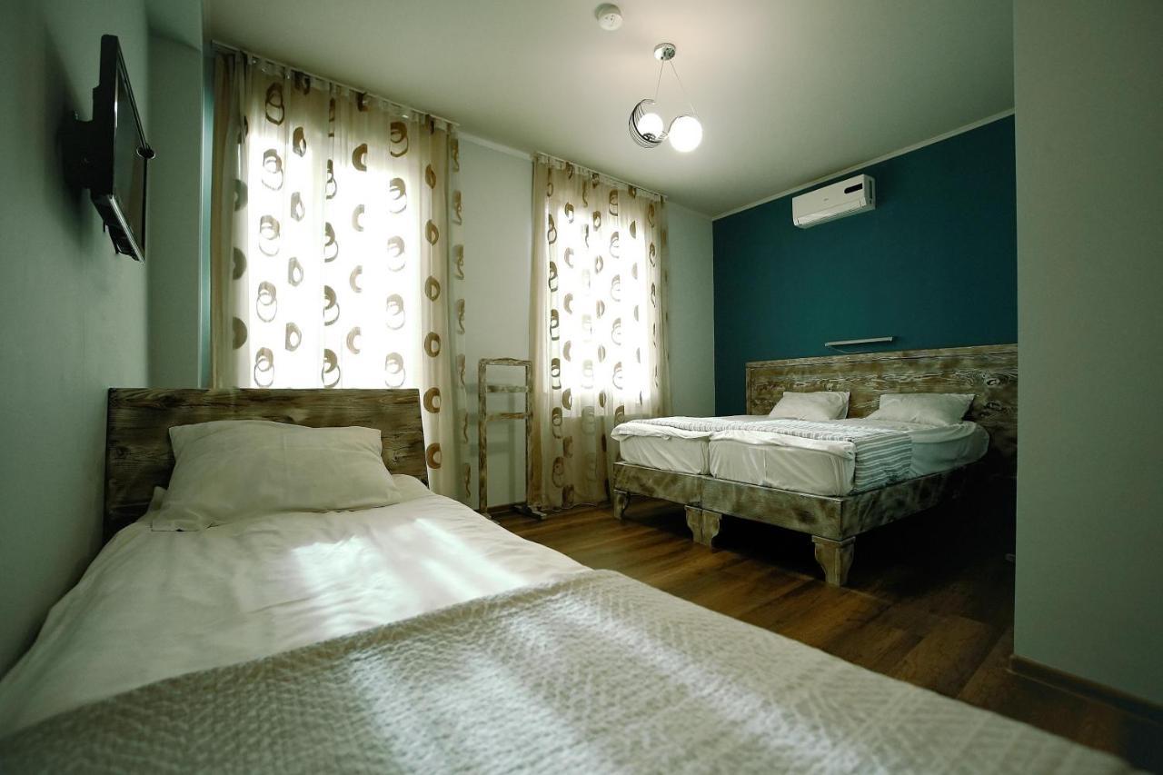 Hotel Kutaisi Globus Luaran gambar