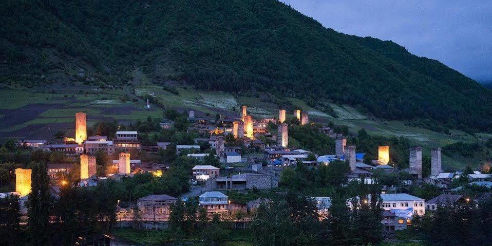 Hotel Kutaisi Globus Luaran gambar